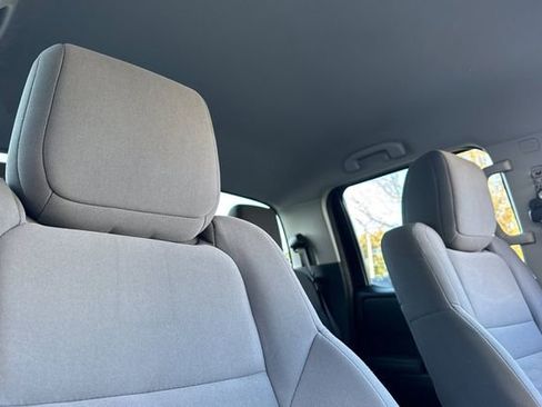 Used 2022 Nissan Frontier S image 16