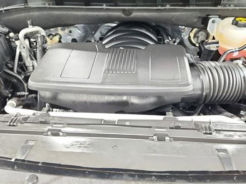 Used 2024 GMC Yukon AT4 w/ Technology Package image 35