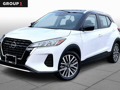 Certified 2024 Nissan Kicks SV