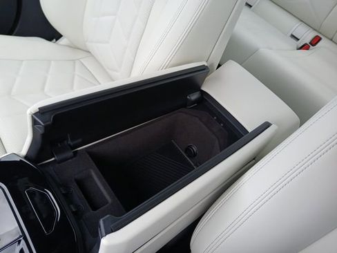 New 2026 BMW 530i RWD image 23