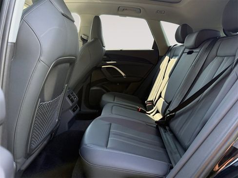 New 2025 Audi Q5 Premium Plus image 13