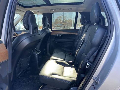 Used 2021 Volvo XC90 T8 Inscription Expression w/ Climate Package image 31