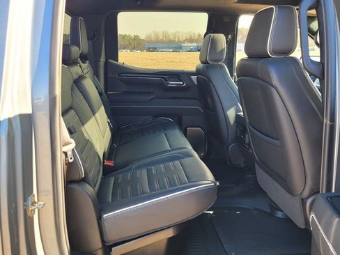 Used 2024 GMC Sierra 1500 AT4X AWD/4WD image 14