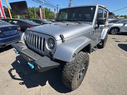 Used 2016 Jeep Wrangler Unlimited Sahara w/ Dual Top Group