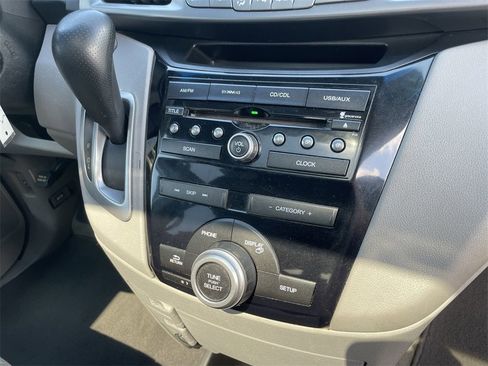 Used 2011 Honda Odyssey EX-L image 26