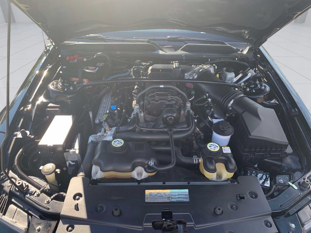 Used 2009 Ford Mustang Shelby GT500 RWD image 29