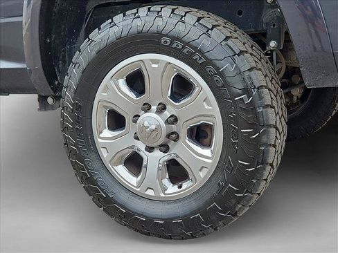 Used 2017 RAM 2500 Laramie AWD/4WD image 28