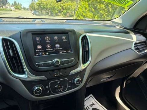 Used 2022 Chevrolet Equinox LT FWD image 15