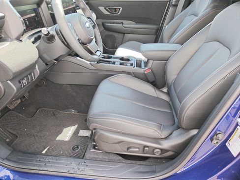 Used 2026 Subaru Outback Limited AWD/4WD image 18