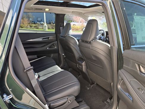 New 2026 INFINITI QX60 Luxe w/ Cargo Package AWD/4WD image 18