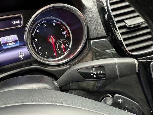 Used 2019 Mercedes-Benz GLE 400 4MATIC image 21