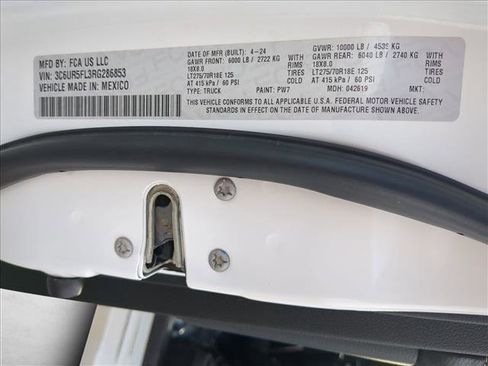 Used 2024 RAM 2500 Laramie image 24