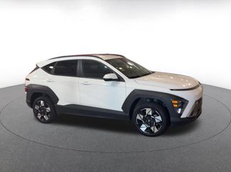 Used 2025 Hyundai Kona SEL video 2