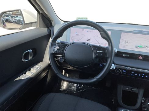 Used 2024 Hyundai Ioniq 5 SEL RWD image 11
