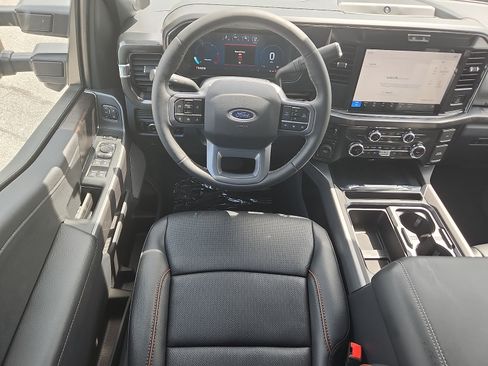 New 2026 Ford F250 Lariat w/ FX4 Off-Road Package AWD/4WD image 7