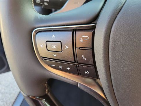 Used 2019 Lexus ES 350 w/ Luxury Package image 58