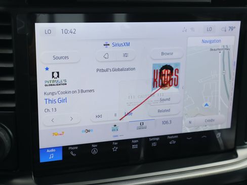 New 2025 Ford F150 Platinum w/ Equipment Group 702A High image 25