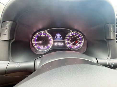 Used 2019 INFINITI QX60 Luxe w/ Essential Package image 42