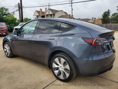 Used 2023 Tesla Model Y Long Range AWD/4WD image 14