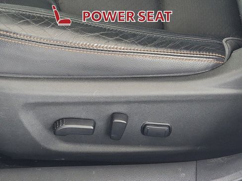 Used 2019 Nissan Altima 2.5 SR w/ SR Premium Package image 16