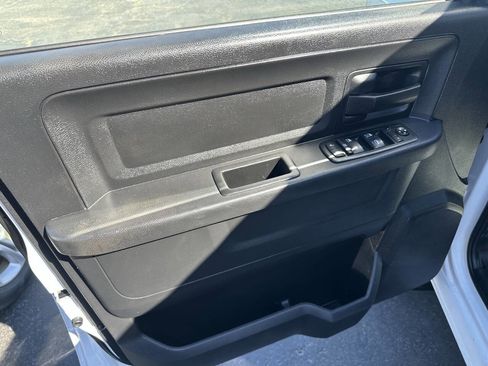 Used 2015 RAM 1500 ST w/ SXT Appearance Group image 15