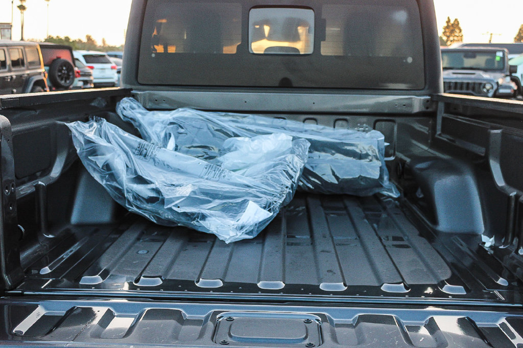 New 2026 Jeep Gladiator Mojave AWD/4WD image 26
