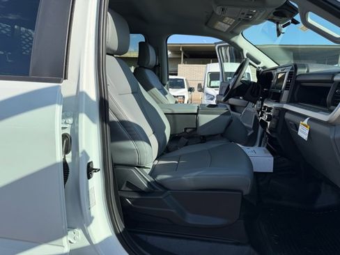 New 2026 Ford F550 4x4 Crew Cab Super Duty image 24