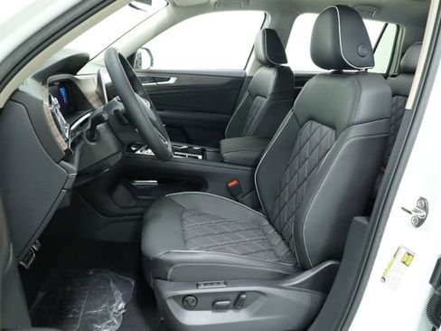New 2026 Volkswagen Atlas SEL Premium R-Line AWD/4WD image 35