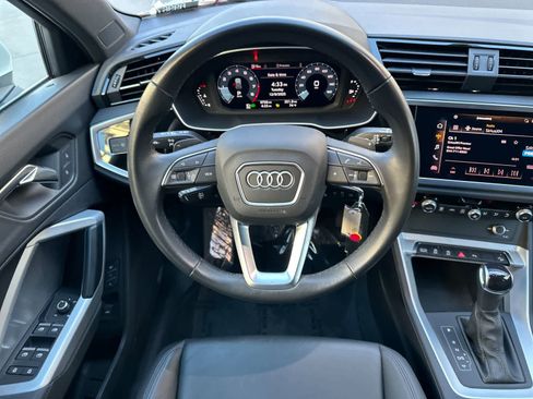 Used 2022 Audi Q3 2.0T Premium image 14