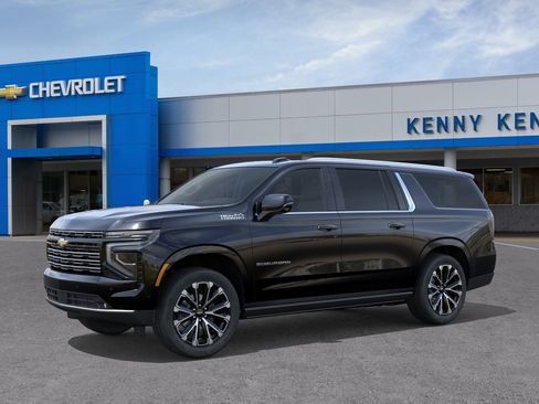 New 2026 Chevrolet Suburban High Country AWD/4WD image 2