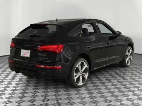 Used 2024 Audi Q5 2.0T Premium Plus w/ Premium Plus Package AWD/4WD image 9