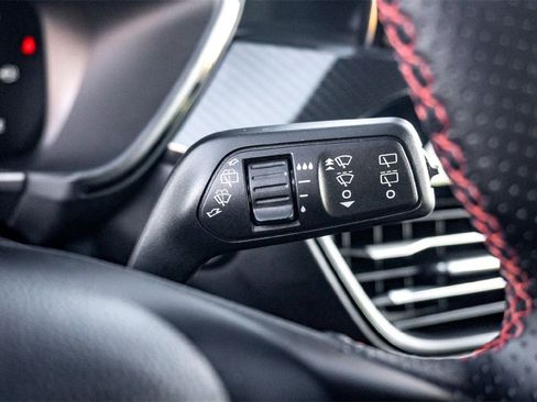 Used 2025 Ford Escape ST-Line image 21