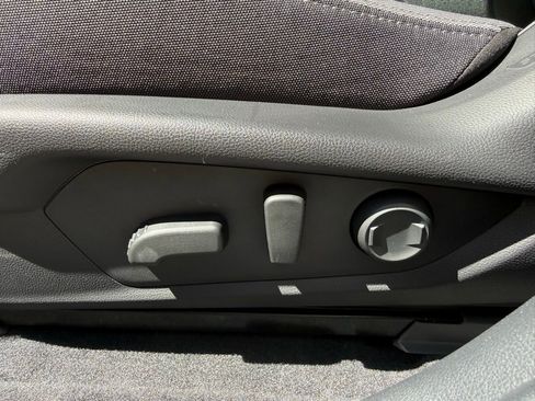 Certified 2026 Subaru Crosstrek 2.0i Premium AWD/4WD image 23