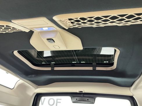 Used 2003 Land Rover Discovery SE image 27