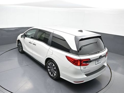 Certified 2024 Honda Odyssey EX-L image 43