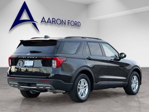 New 2026 Ford Explorer Active w/ Active Comfort Package image 5