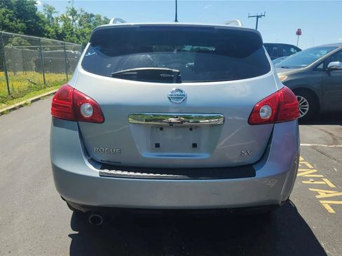 Used 2012 Nissan Rogue SV FWD image 3
