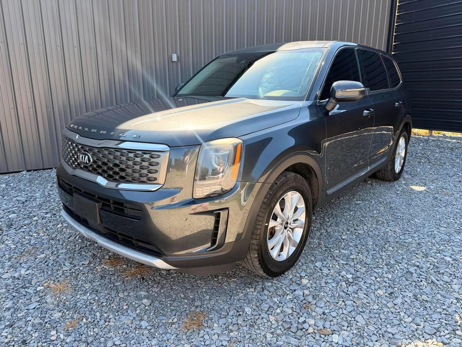 Used 2020 Kia Telluride LX AWD/4WD image 1