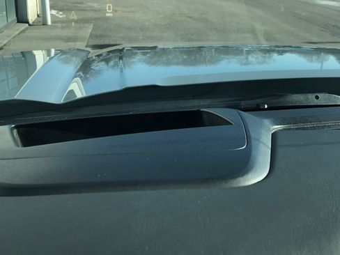 Used 2024 GMC Sierra 1500 AT4 w/ Technology Package image 21