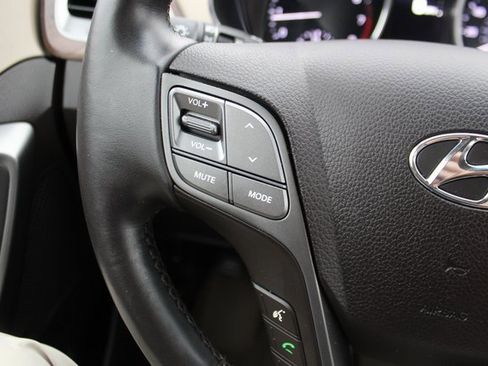 Used 2018 Hyundai Santa Fe Limited w/ Cargo Package image 15