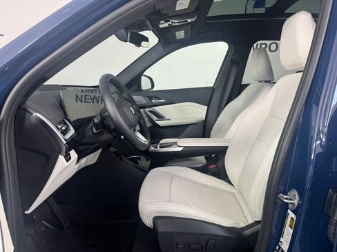 New 2026 BMW X1 xDrive28i w/ Technology Package AWD/4WD image 2
