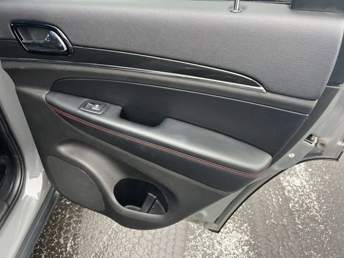 Used 2019 Jeep Grand Cherokee Trailhawk image 37