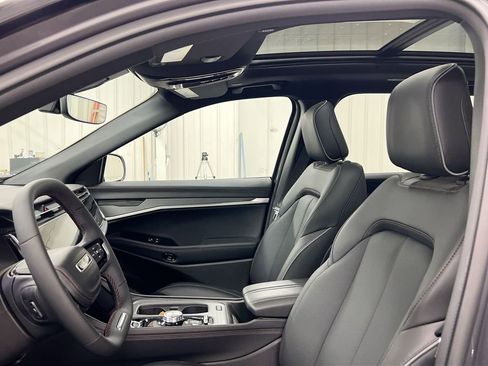 New 2025 Jeep Wagoneer S Limited image 20