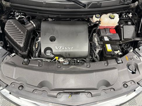 Used 2023 Chevrolet Traverse LT w/ LPO, Floor Liner Package AWD/4WD image 29
