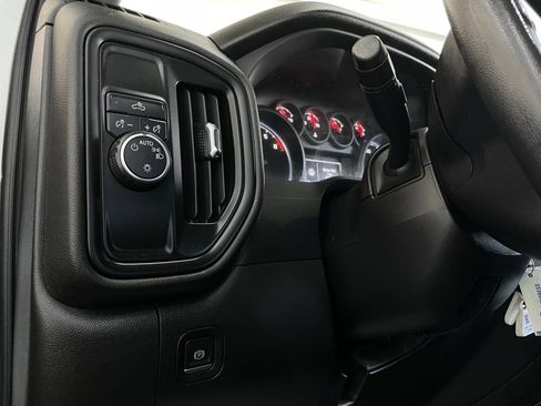 Used 2022 Chevrolet Silverado 2500 W/T w/ WT Convenience Package image 28