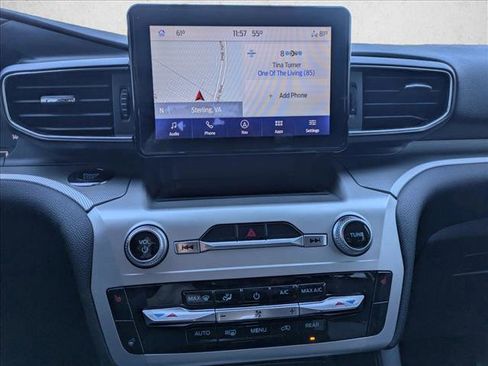 Used 2022 Ford Explorer XLT w/ Equipment Group 202A image 15