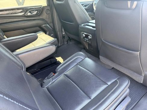 Used 2021 GMC Yukon XL Denali w/ Denali Ultimate Package image 28