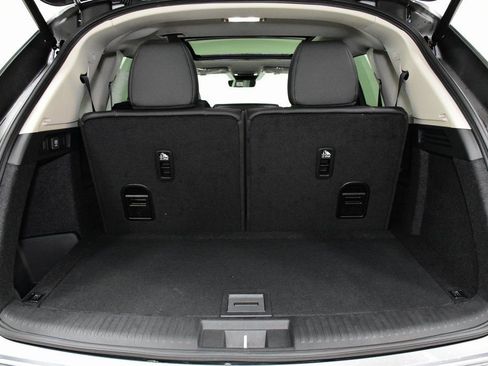 New 2026 Acura MDX SH-AWD image 31