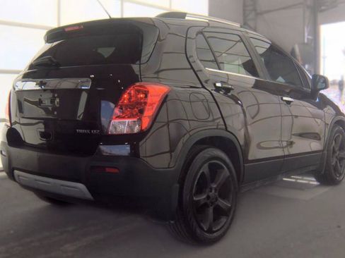 Used 2015 Chevrolet Trax LTZ w/ LPO, Protection Package FWD image 4