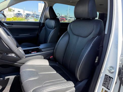 Used 2024 Hyundai Palisade SEL FWD image 5